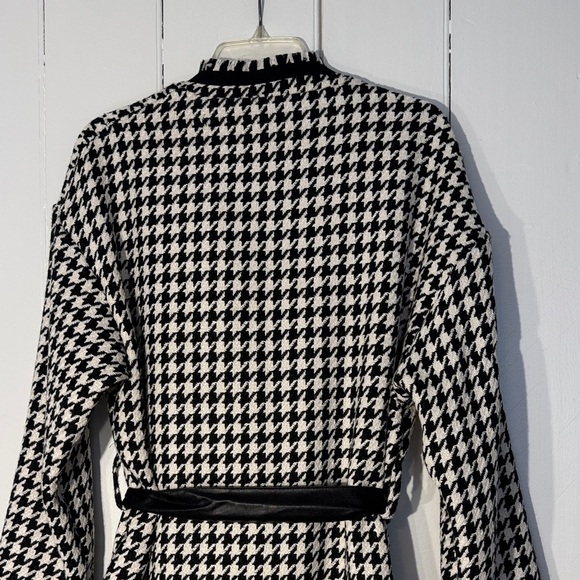 NWT HaveOne (Italy) Black & White Houndstooth Long Blazer/Jacket Chanel Vibe - Picture 2 of 15